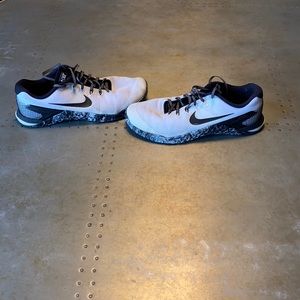 Nike Metcon Cross-Training Shoe men’s size 9